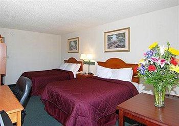 Econo Hotel 2*